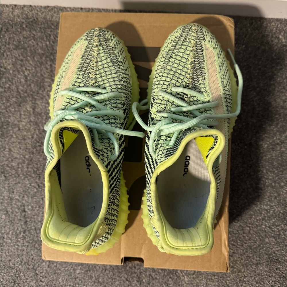 Yeezy Boost 350 V2 Yeezreel Reflective - Picture 4 of 7